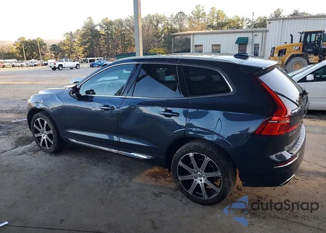 2021 Volvo Xc60 T5 Inscription z USA, uszkodzony, nr VIN YV4102DL4M1876023